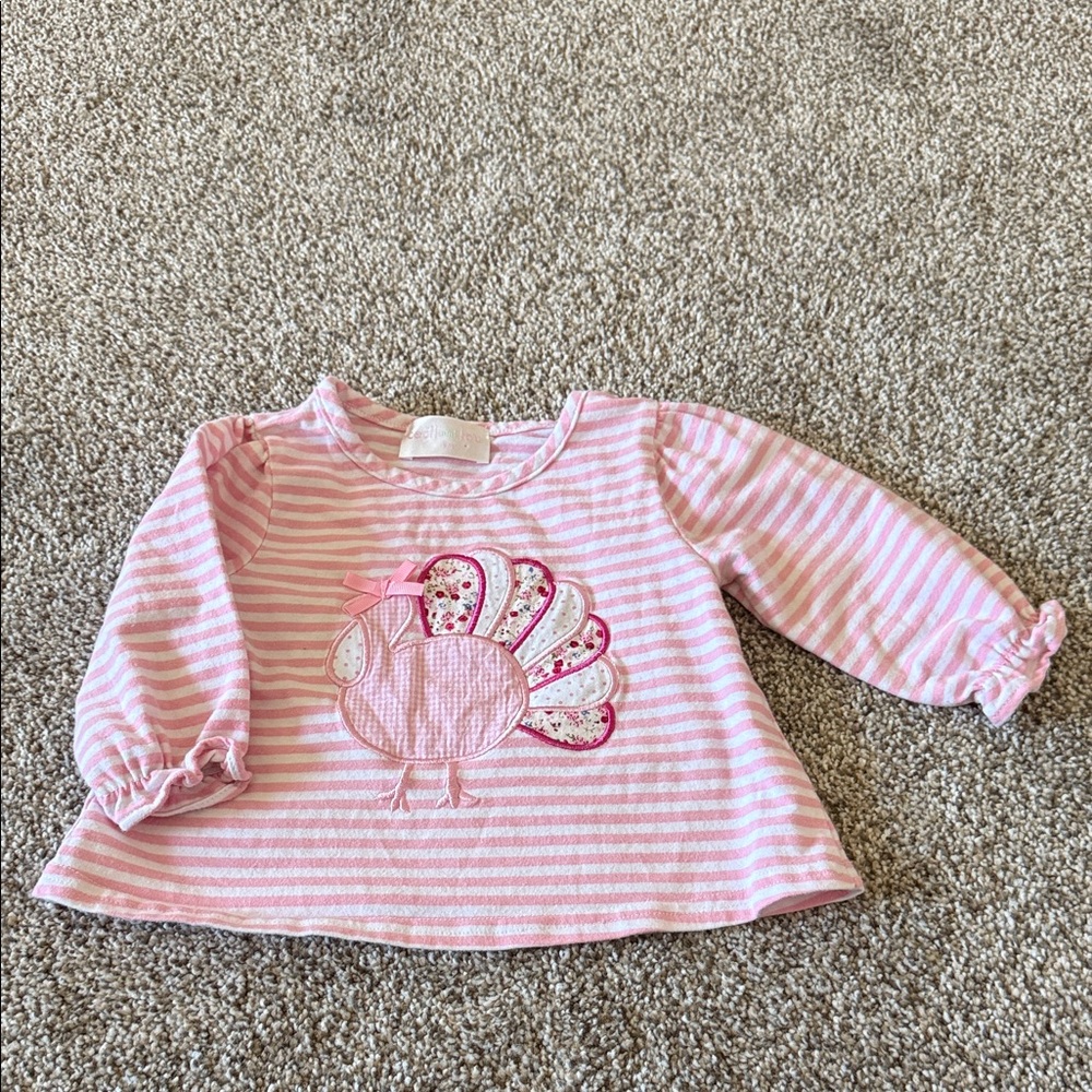 Cecil & Lou Pink Turkey Applique Top